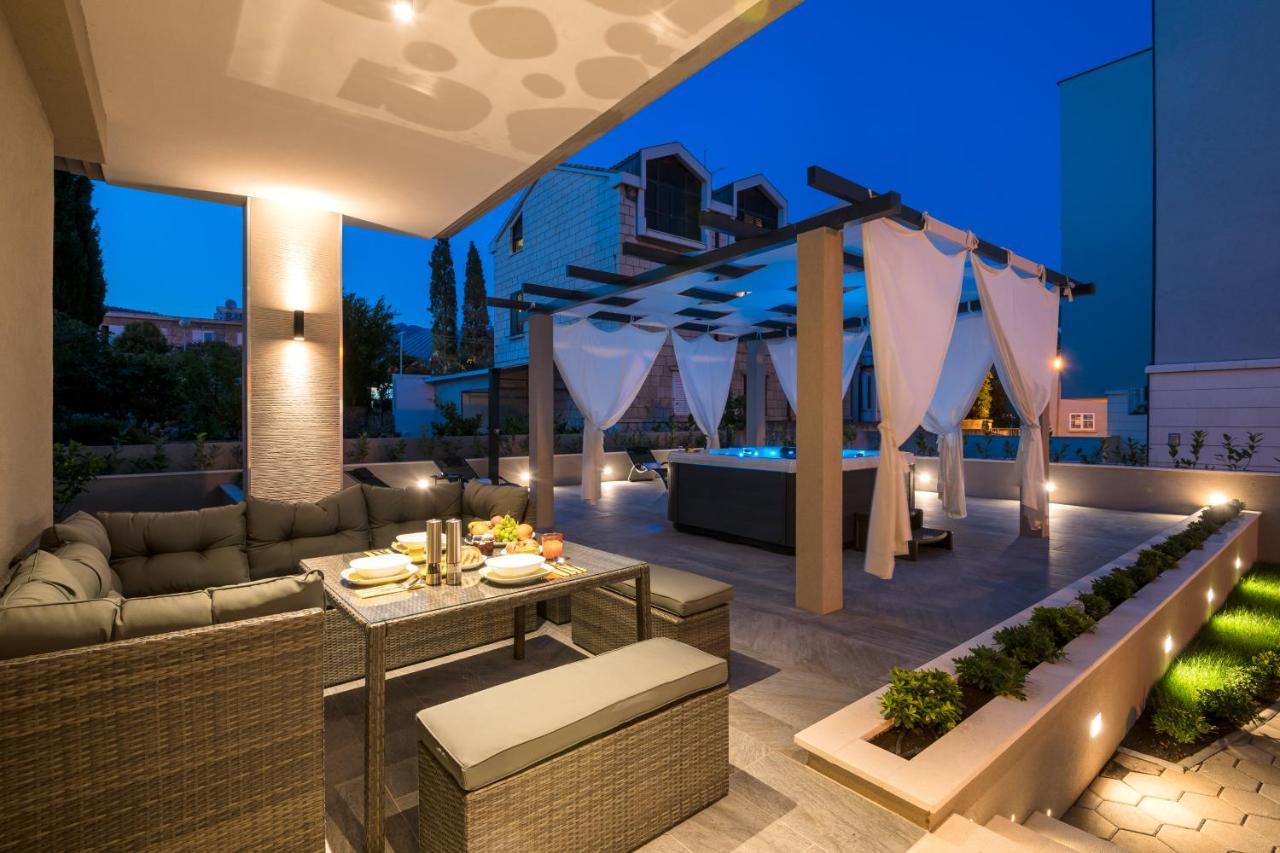 Family Apartment Dubrovnik - Private Jacuzzi Terrace, Private Parking Exterior foto