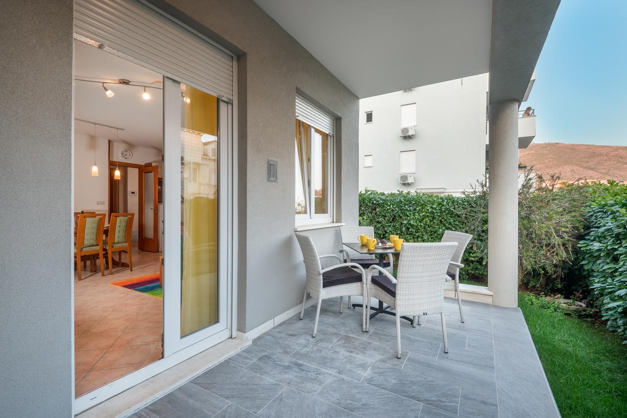 Family Apartment Dubrovnik - Private Jacuzzi Terrace, Private Parking Exterior foto