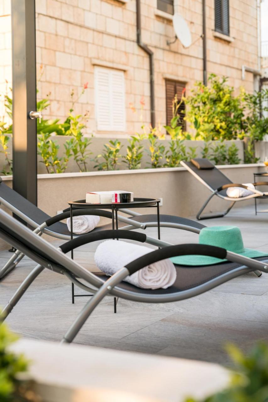Family Apartment Dubrovnik - Private Jacuzzi Terrace, Private Parking Exterior foto