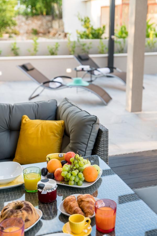 Family Apartment Dubrovnik - Private Jacuzzi Terrace, Private Parking Exterior foto