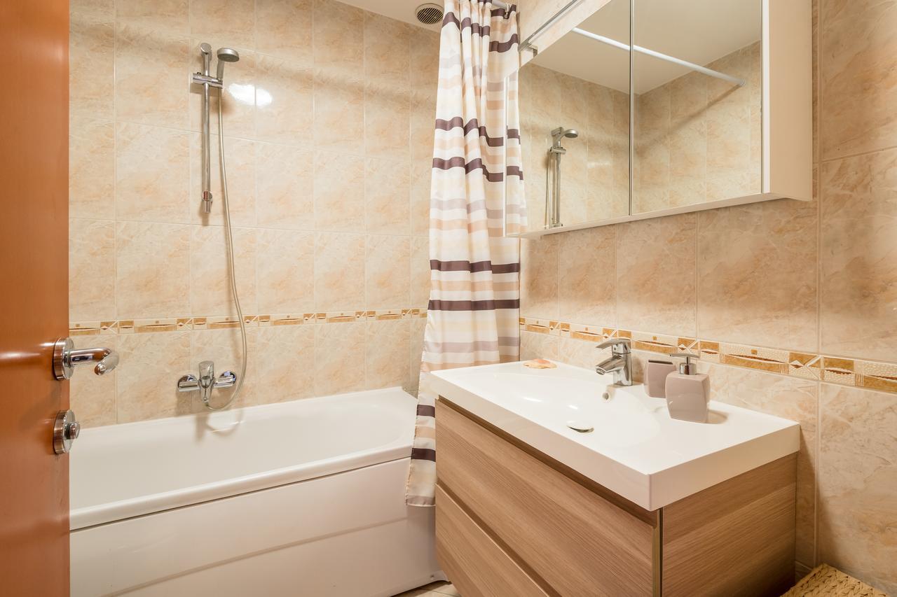 Family Apartment Dubrovnik - Private Jacuzzi Terrace, Private Parking Exterior foto